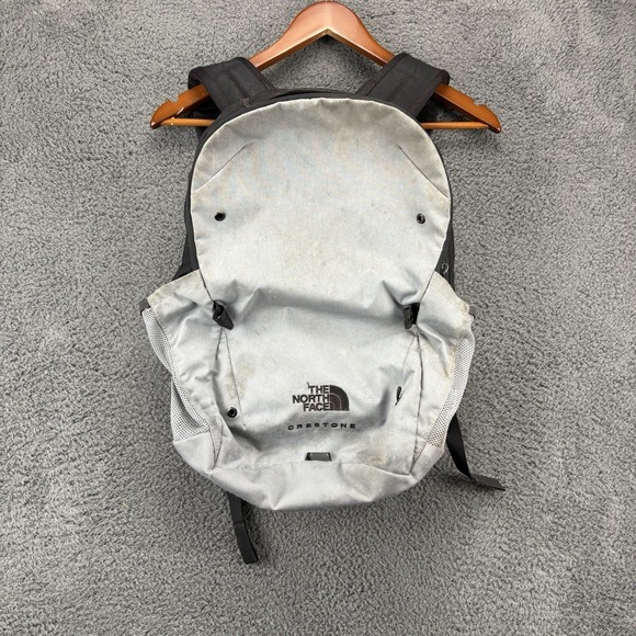 The North Face‎ Crestone Backpack FlexVent Mid Grey Laptop Sleeve - Picture 1 of 12